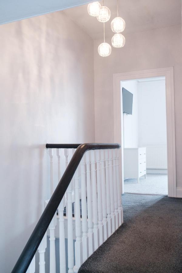 Gorgeous 3 Bedroom Victorian Townhouse Lisburn Exteriér fotografie